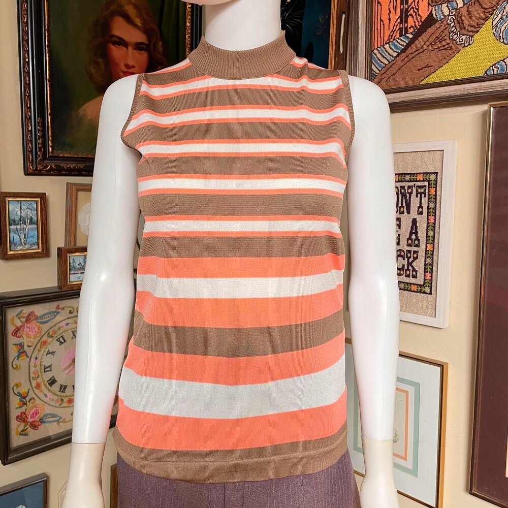 Pristine Vintage Mock Turtleneck Pink & Beige Top